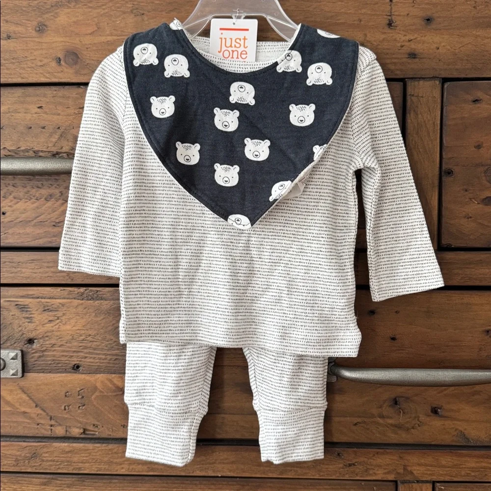 NWT Carter's Baby Boy 4-Piece Bear Sleep & Play Take Home Bundle - 3M